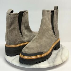 Marc Fisher LTD Ilora Dark Grey Suede Chelsea Boots‎ Woman's 6 Lug Soles